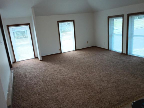 5th image of 226 Birch Street #226 & 228