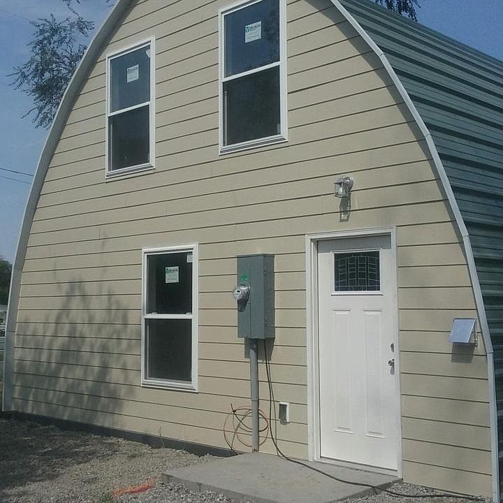 Arch cabin home
