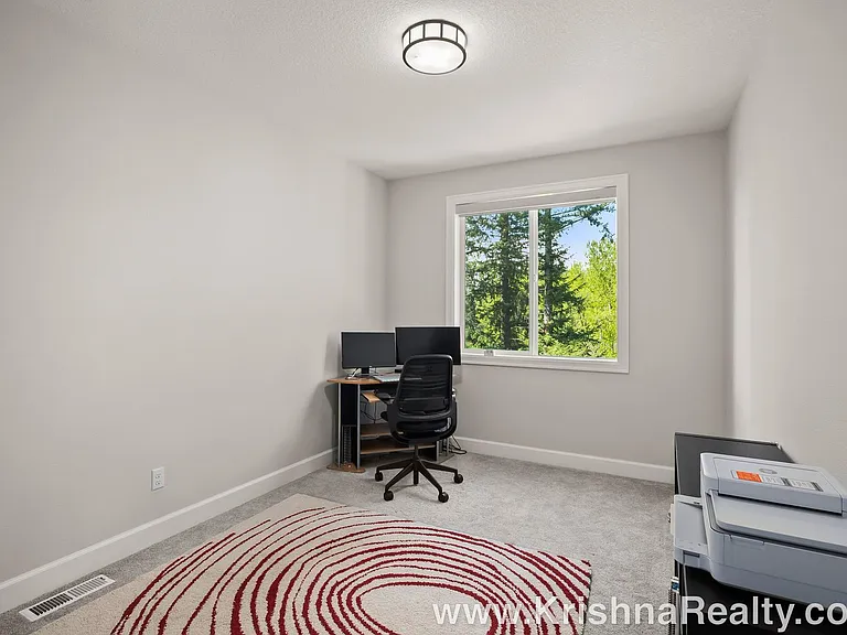 16685 NW Crossvine St — Photo 18