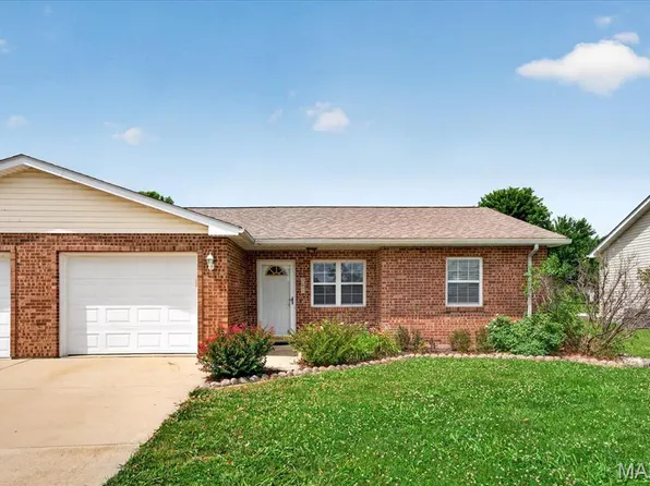 301 Kaskaskia Dr, Red Bud, IL 62278