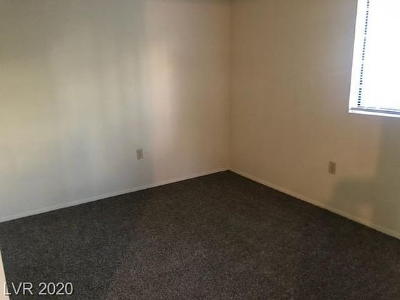 4th image of 2220 Pinetop Ln Unit 106