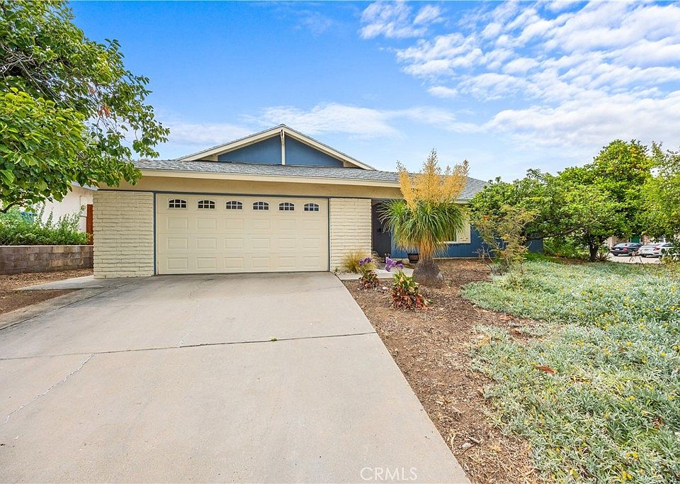 1st image of 3430 Bahia Pl