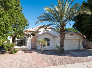 696 W Minton Dr, Tempe, AZ 85282