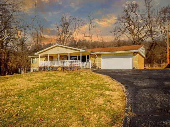 25 E 9th St, Manchester, OH 45144