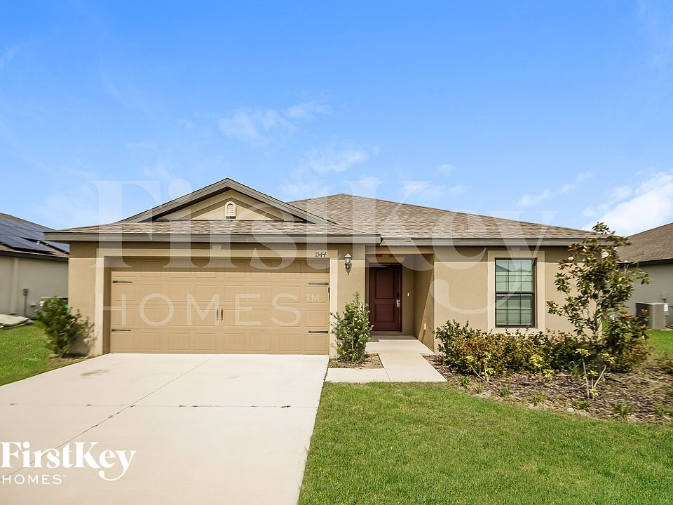 1st image of 1544 Swan Lake Cir