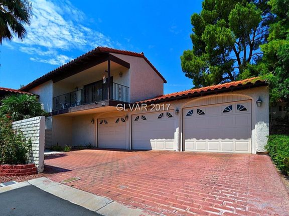 2nd image of 3329 Plaza Del Paz