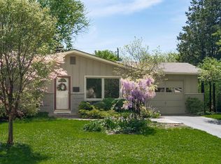 2021 Ridgecliff Rd, Columbus, OH 43221