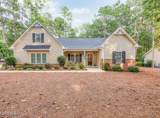 830 Burning Tree Rd, Pinehurst, NC 28374