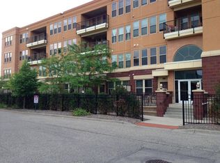 150 Burnsville Pkwy E #107, Burnsville, MN 55306