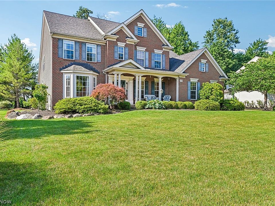 1st image of 36305 Montrose Way
