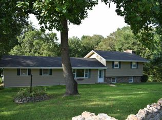 1029 Wayland Dr, Forsyth, MO 65653