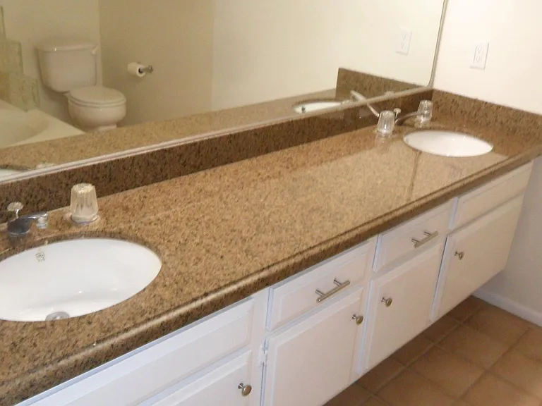 466 Potomac Way — Photo 11