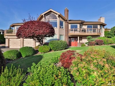13721 68th Ave W, Edmonds, WA, 98026