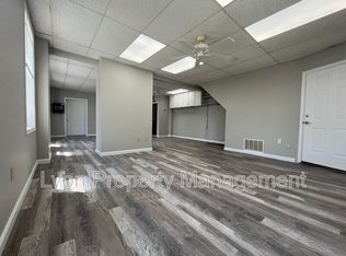 1390 Mendon Rd, Cumberland, RI 02864