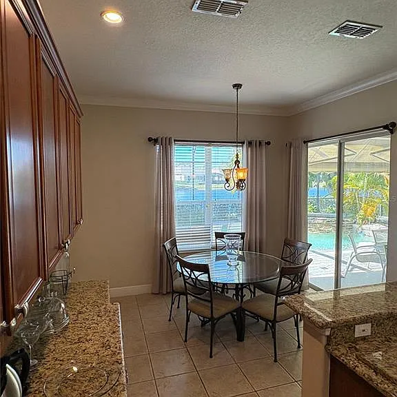 9718 Pineola Dr — Photo 16