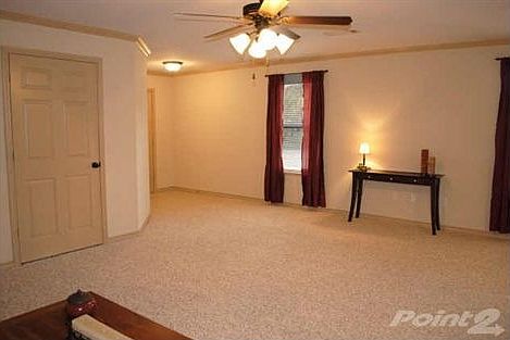 5th image of 4610 Willow Ct
