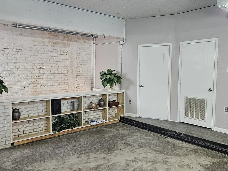 710 Crockett St #716 — Photo 4