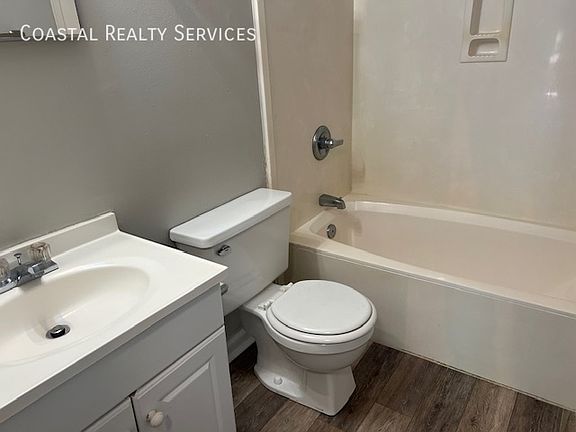 4th image of 947 Don Dr #B