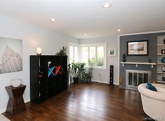 4th image of 305 Oakdale St