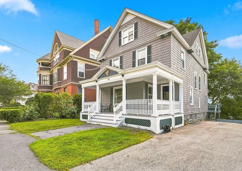 1st image of 201 Nesmith St