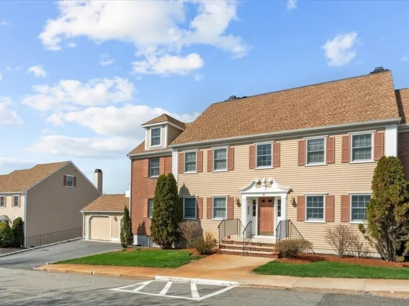 10 Weatherly Dr Unit 2, Salem, MA 01970