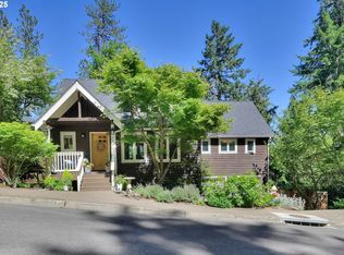 151 Spencers Crest Dr, Eugene, OR 97405