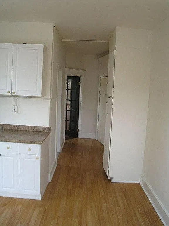 2 bed, 865 sqft, $1,800 — Photo 3