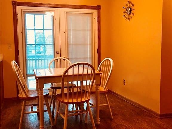 5th image of 3073 Cinnamon Dr W