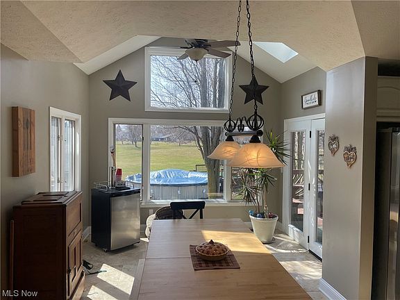 3rd image of 25413 Plainview Ct