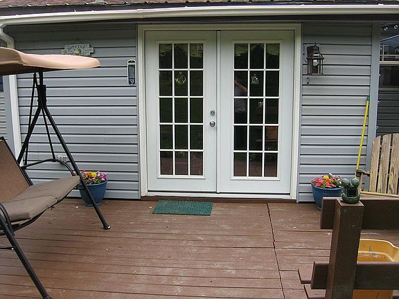 4th image of 2193 3rd Ave