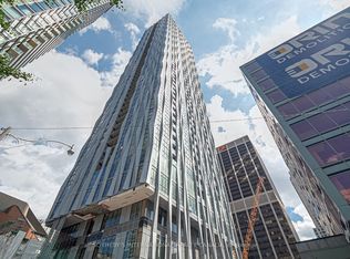 1 Yorkville Ave #1809, Toronto, ON M4W