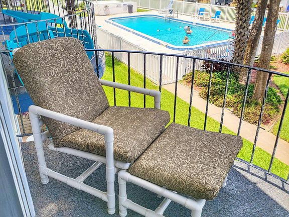 4th image of 2750 Ocean Shore Blvd APT 8