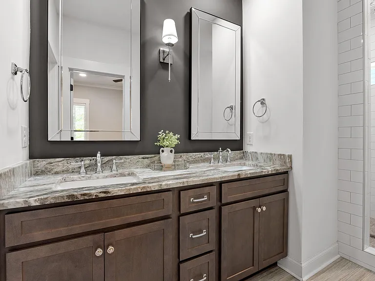 109 W Circle Ave — Photo 20
