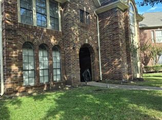 9911 Chalford Dr, Sugar Land, TX 77498