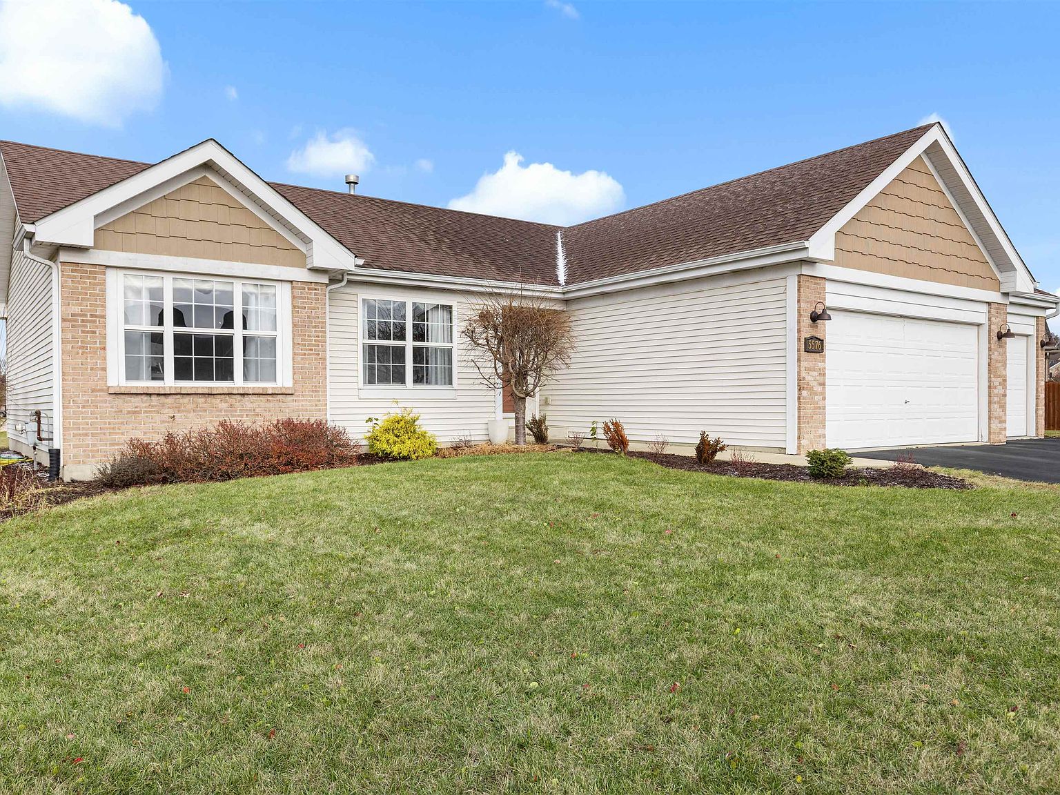 5576 Karakul Ter, Roscoe, IL 61073 | Zillow