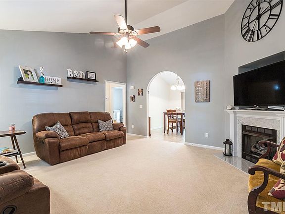 5th image of 3628 Ashton Glen Ln