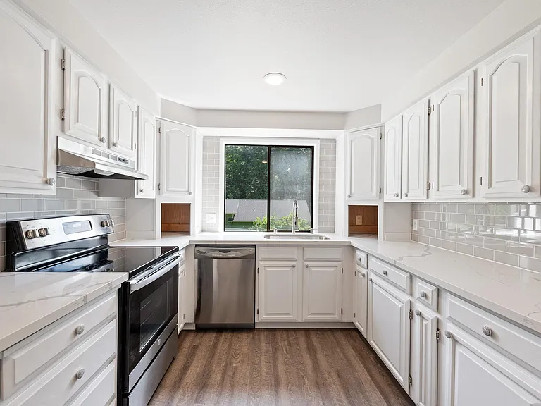 16902 NE Woodinville Duvall Rd #B — Photo 9