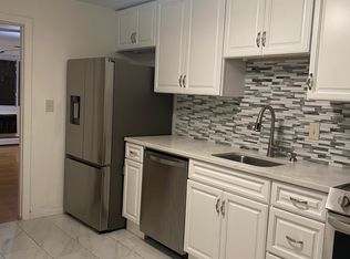 66 Bryon Rd UNIT 5, West Roxbury, MA 02132