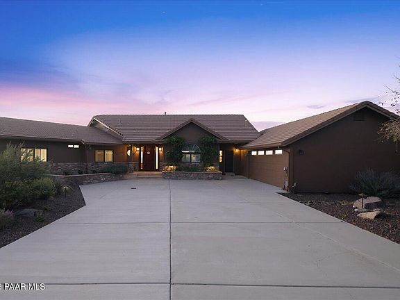 2nd image of 978 Yavapai Hills Dr
