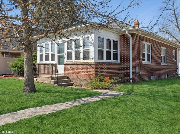 3948 12th St, Des Moines, IA 50313