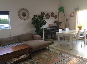 1934 Crest Dr, Encinitas, CA