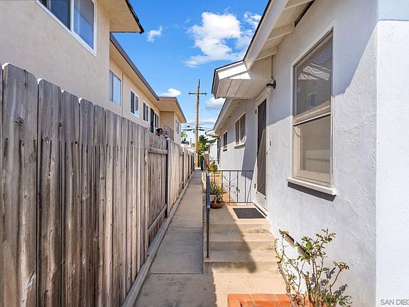3rd image of 224 Del Mar Ave
