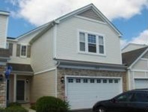 1913 Cobblestone Dr, Carpentersville, IL, 60110