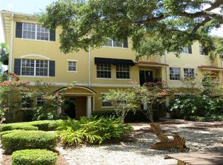 525 Jasmine Way, Clearwater, FL 33756