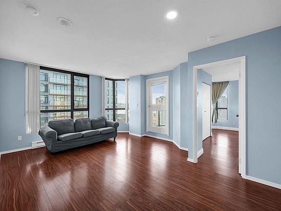 4th image of 55 10th St #1104