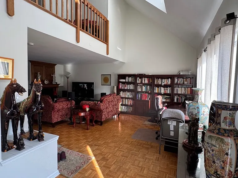 5 Hanover Ct — Photo 7