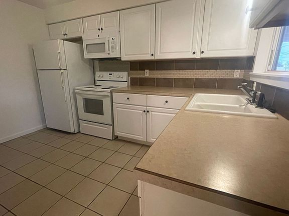 5th image of 1619 W 5th Ave #B