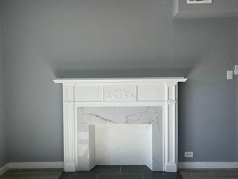 2223 Gorman Ave — Photo 3