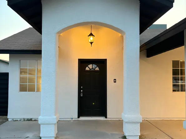 574 N Bernal Dr, San Luis, AZ 85349