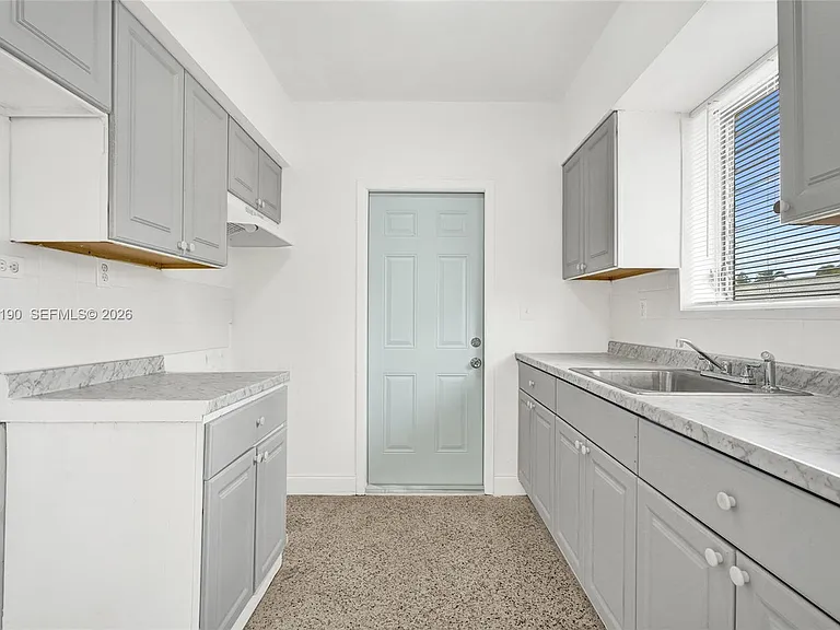 710 82nd St #1 — Photo 23